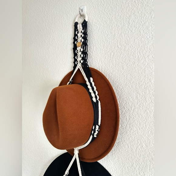 Customize Your Triple Hat Hanger - Picture 5 of 11